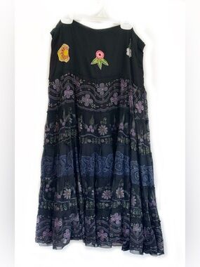 Juliet Dunn Black Gypsy Skirt Embroidered Detail, L